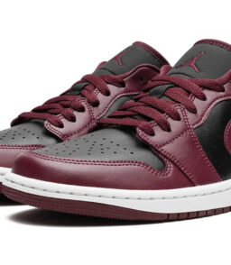 AIR JORDAN 1 Low Women's Sneakers - Dark Beetroot