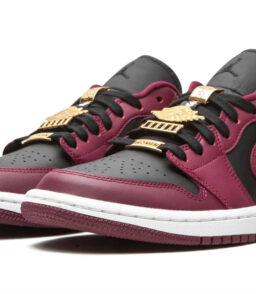 AIR JORDAN 1 Low SE Women's Sneakers - Beetroot