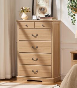 Farmhouse 6-Drawer Wood Dresser. Natural. 31.5 x 15.5 x 47 Inch